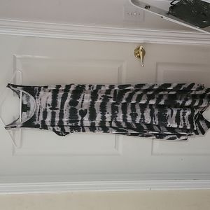 Maxi dress gray, black, and white tye dye size M